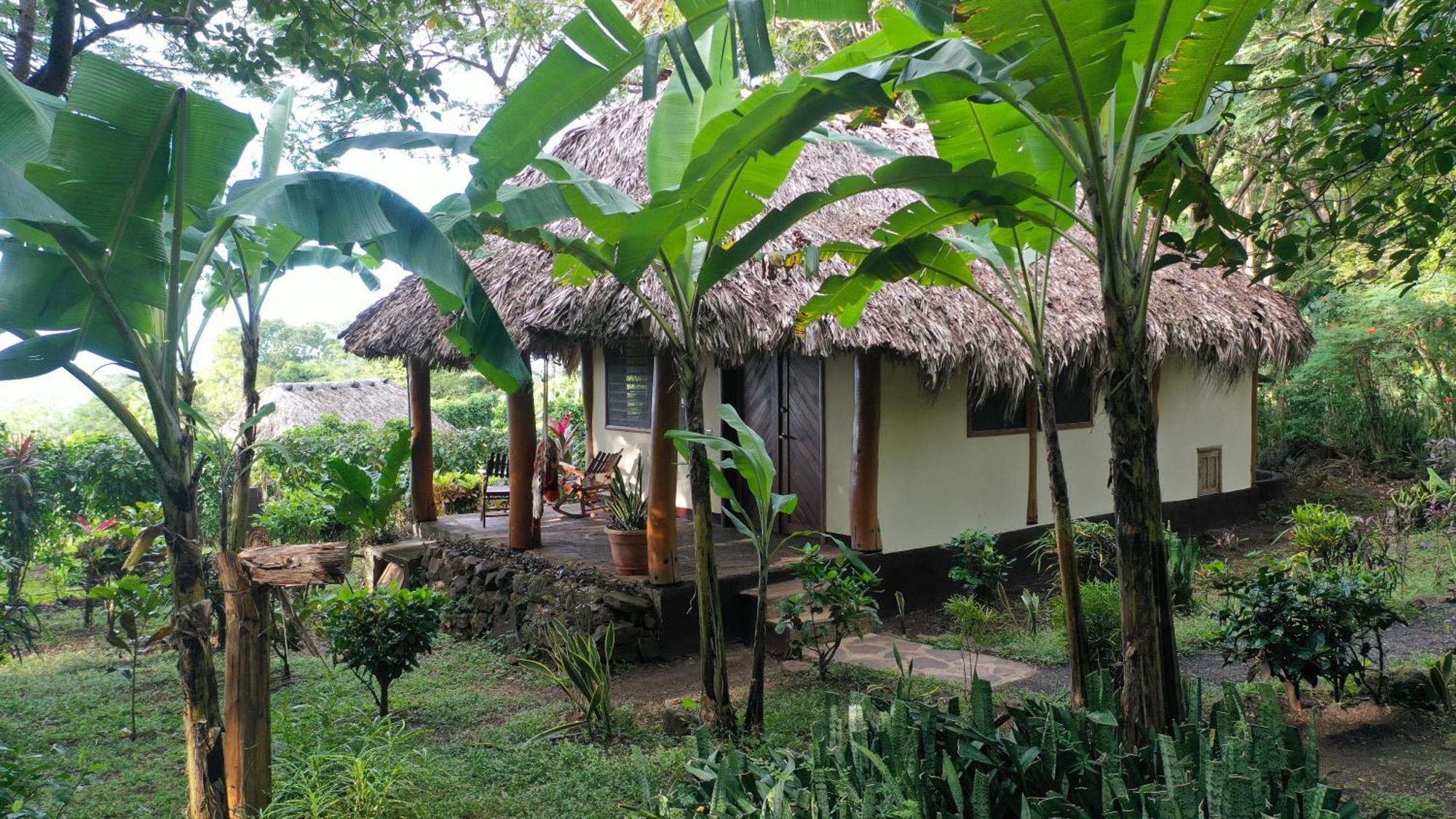 Totoco Eco Resort Balgue Екстериор снимка